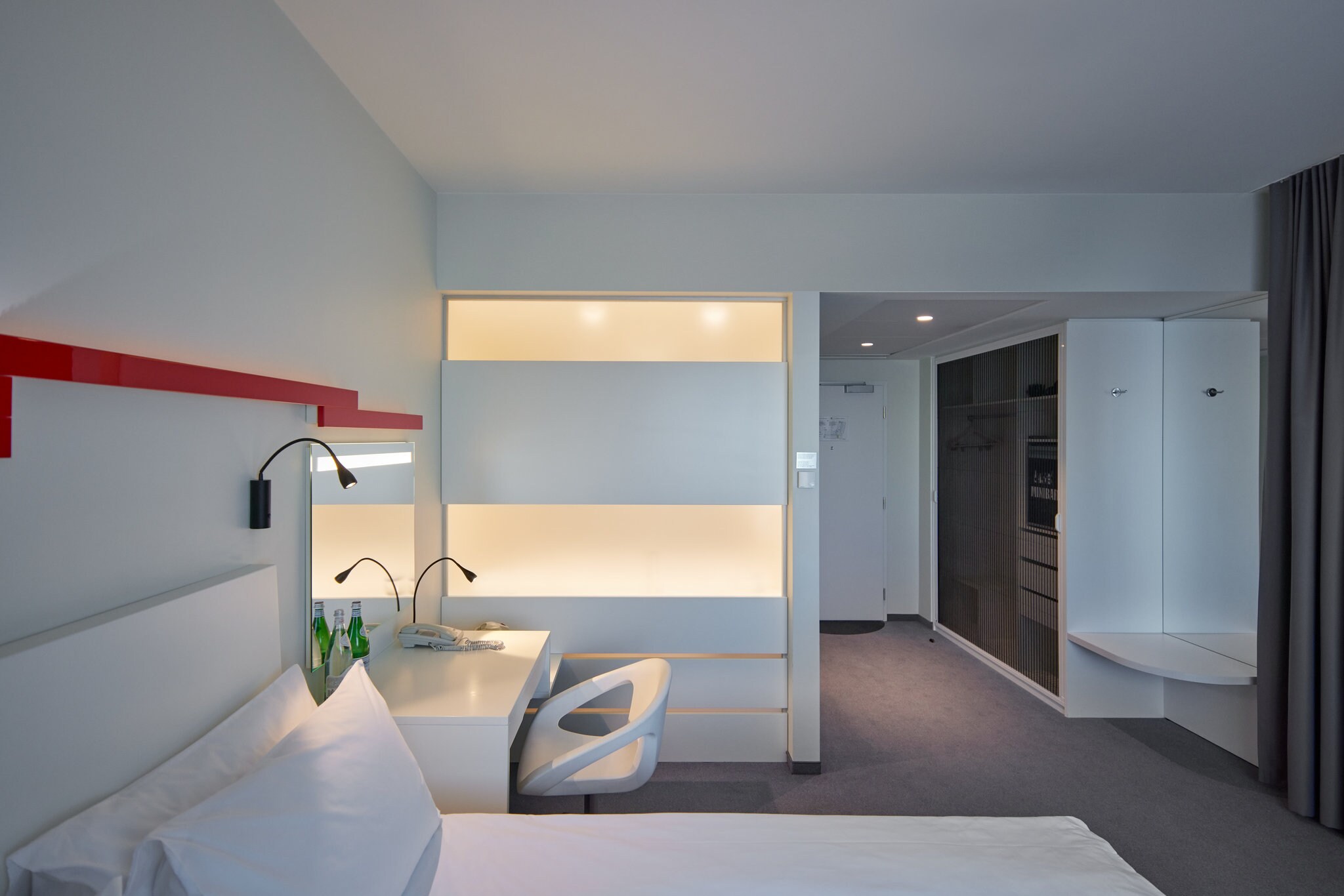 Holiday Inn VILNIUS - Tap to explore photos