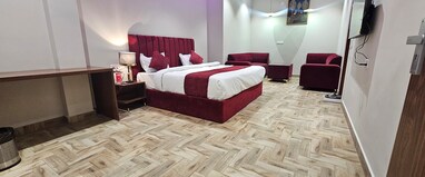 Hotel K9 Regency
