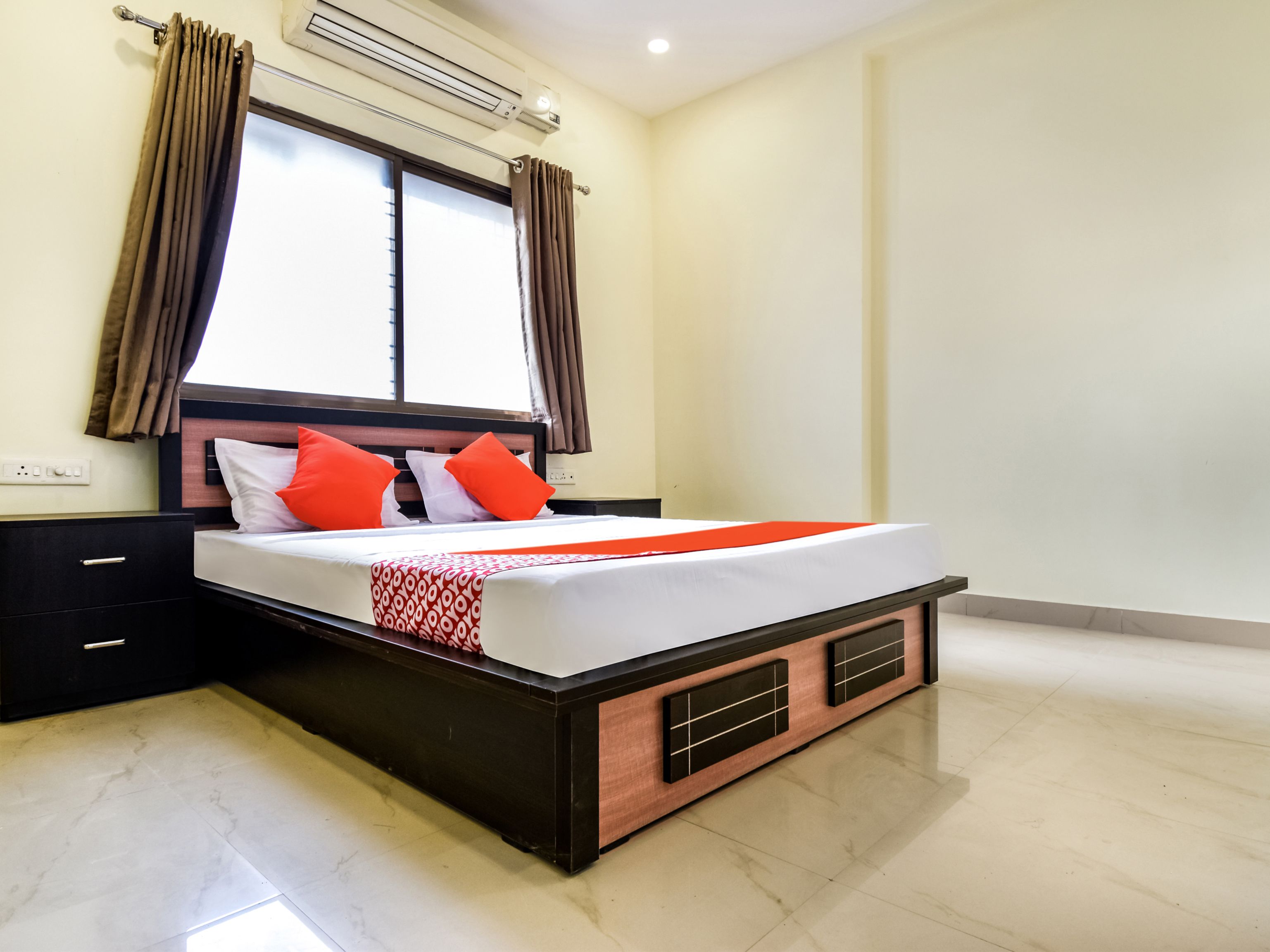 OYO 73503 Hotel Ashoka Grand - Tap to explore photos