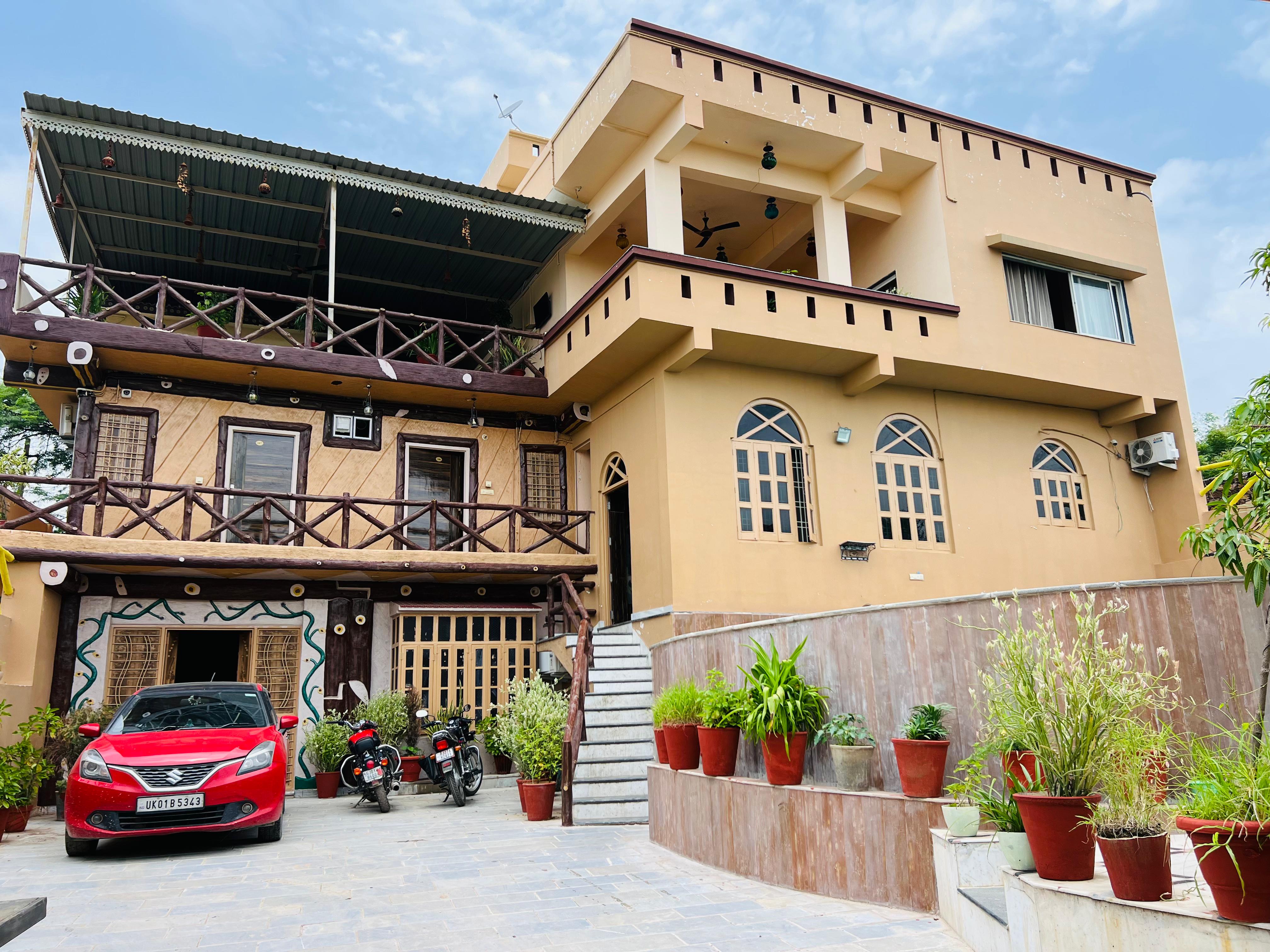 Hotel Kings Pride Aravali - Tap to explore photos