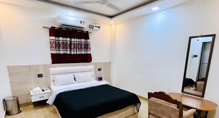 JMD Utsav Palace Room Type - Double Bed Room
