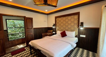 Indraprastham Houseboat Room Type - One Deluxe Room in a Sharing Houseboat ( AC timings from 9 Pm to 6AM) Indraprastham Houseboat Room Type - One Deluxe Room in a Sharing Houseboat ( AC timings from 9 Pm to 6AM)
