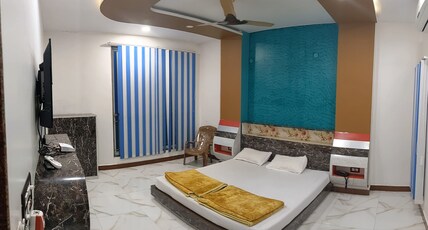 HOTEL VRINDAVAN Room Type - Deluxe Room