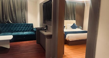 The Emerald Hotel & Siya Milan Banquets Room Type - Presidential Suite