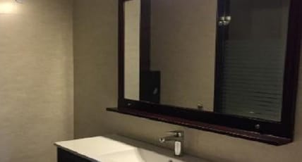 Hotel Solitaire Inn Room Type - Deluxe Room Hotel Solitaire Inn Room Type - Deluxe Room