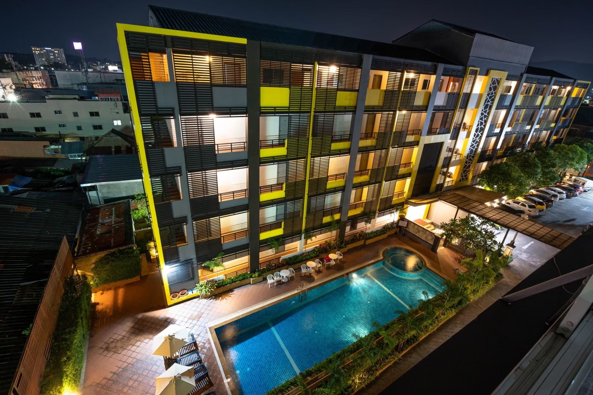 SB Living Place Hotel Phuket Town - Tap to explore photos