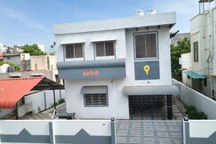 1B BK2Brahmachaitanya Homestay Nr Railway Station