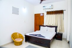 Sri Ramanjaneya Nilayam Service Apartment