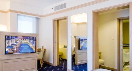 Royale Chulan Penang Room Type - Corner Room