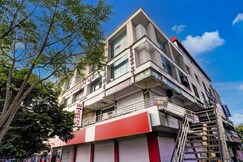 HOTEL RR