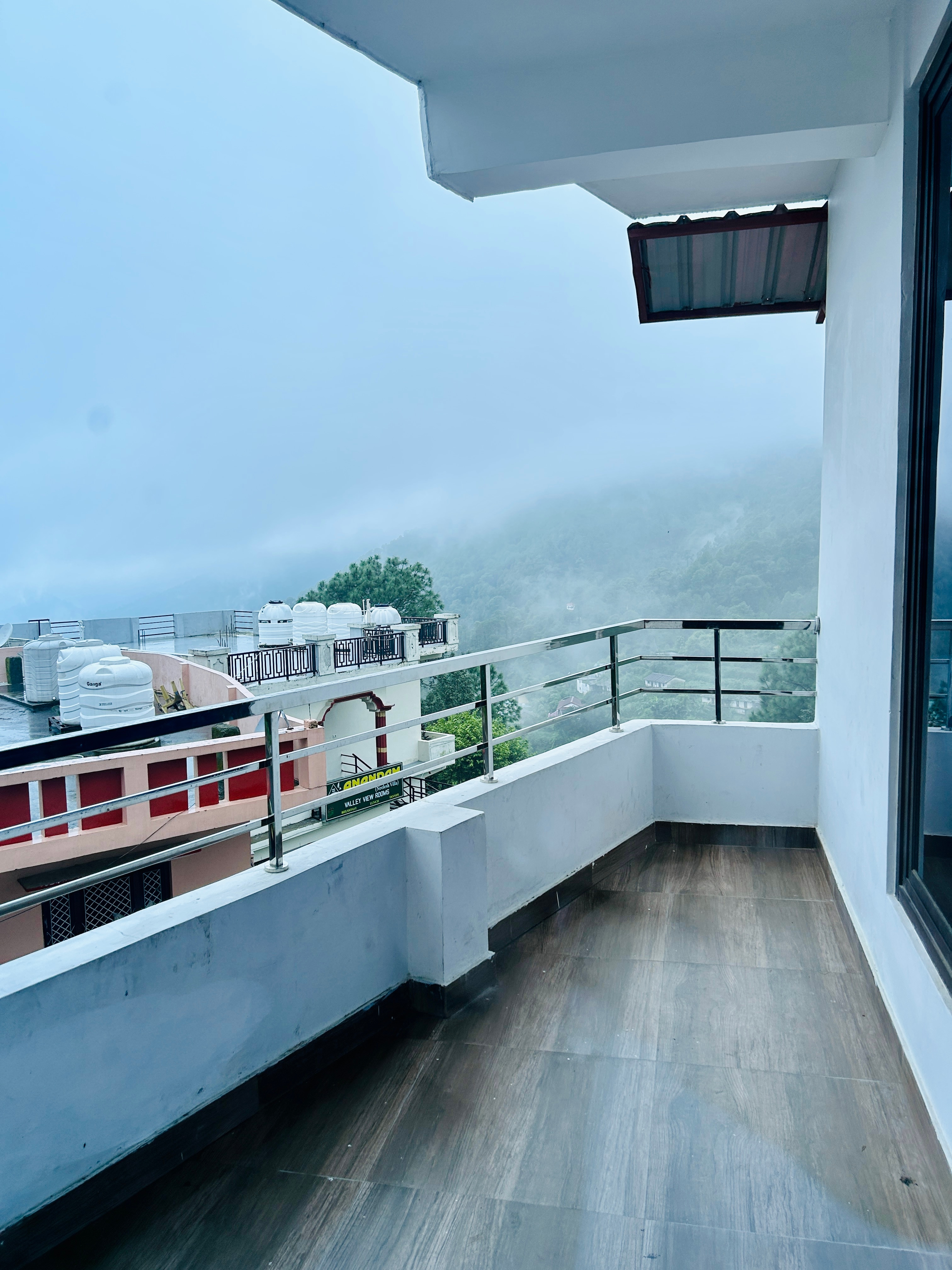 Green Valley Hotel And Restaurant - Tap to explore photos