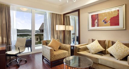Hilton Hangzhou Qiandao Lake Resort Room Type - LAKE VIEW SUITE