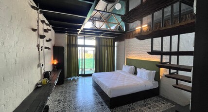 9 Bows - Landour Room Type - Creation - Nirman Room