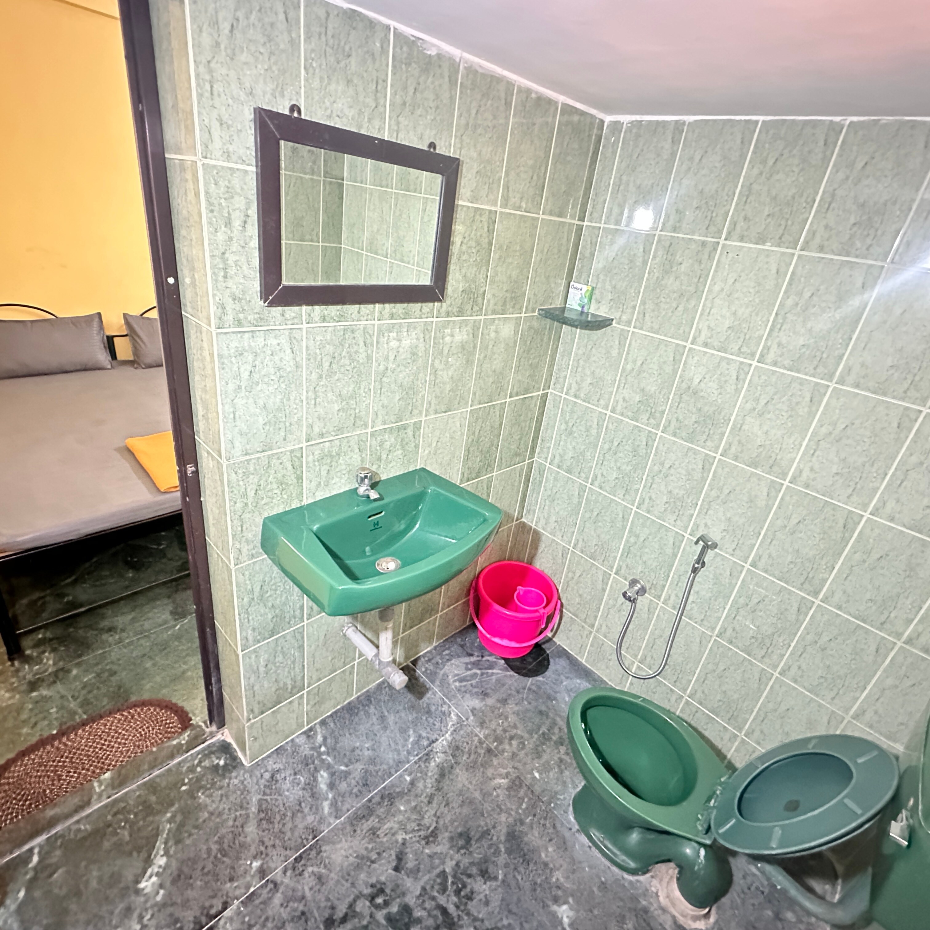 Vitusia Guest House - Tap to explore photos