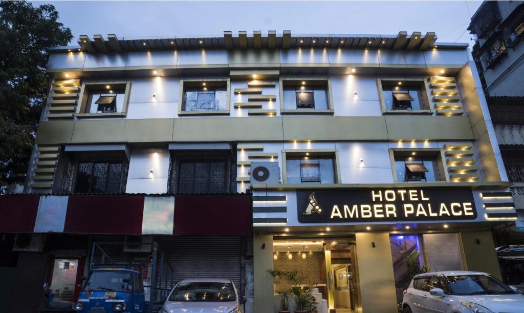 Hotel Amber Edition - Tap to explore photos