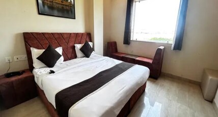 FabHotel Runway Room Type - Premium Room