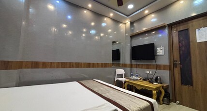 Hotel International Room Type - Standard Room.