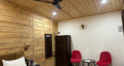 Cabana Riverside Resort - Kainchi Dham Room Type - Mountain and River Oasis