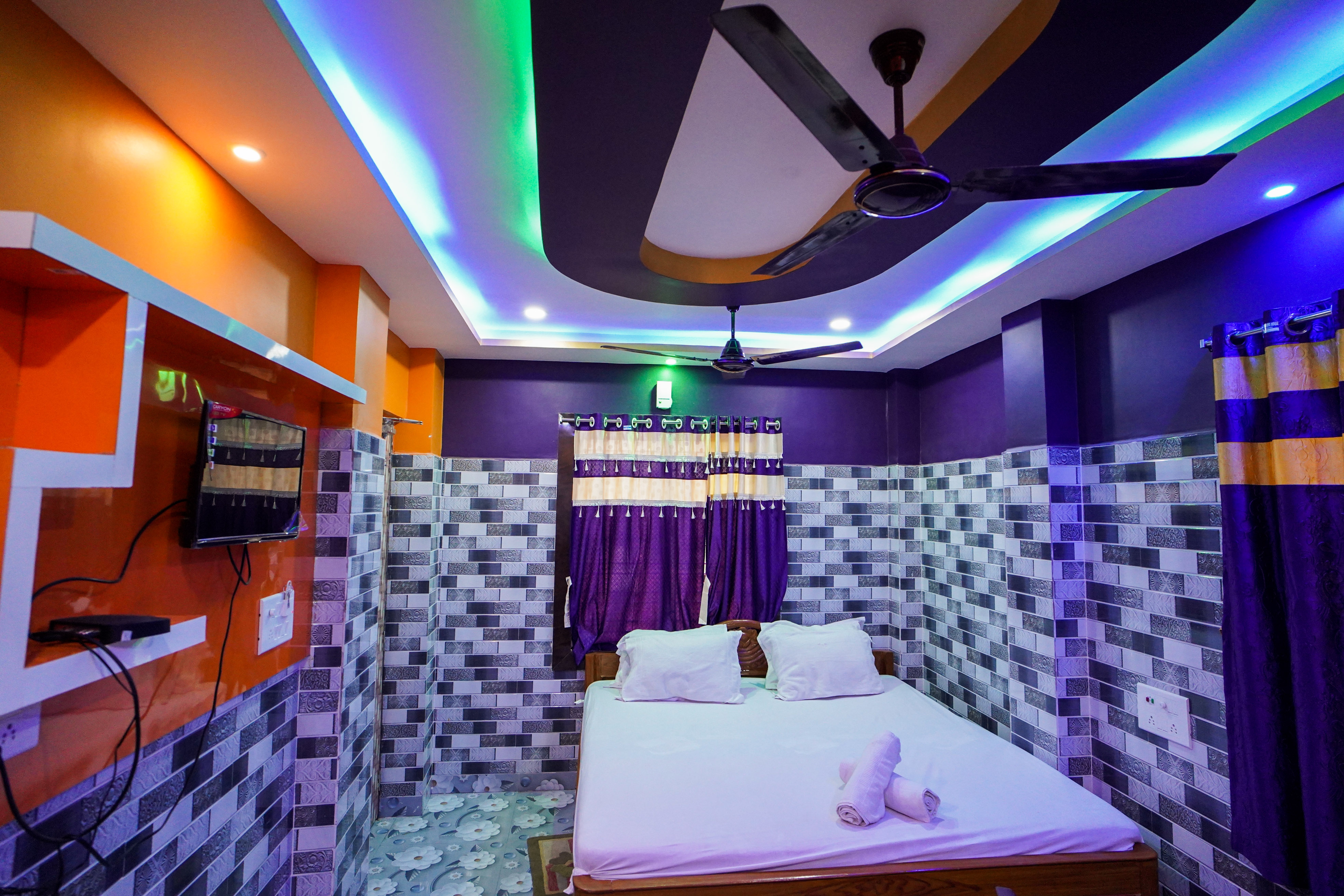 GALAXY HOTEL & RESORT - Tap to explore photos