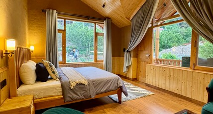 Prakasa Manali Room Type - King Room With Balcony (Garden View)
