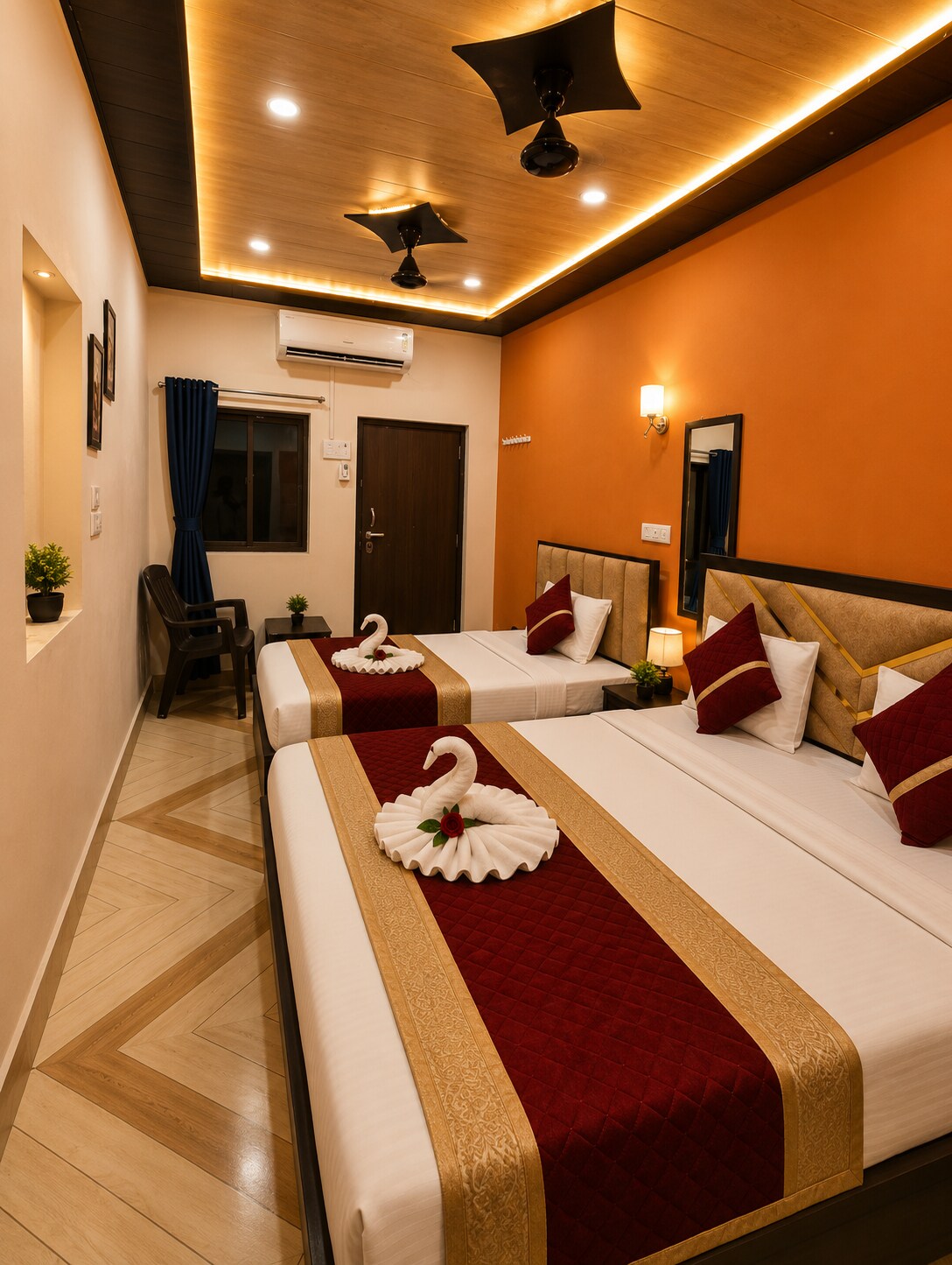 AMBRICANA PG HOUSE - Tap to explore photos