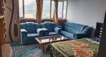 Raja Residency Room Type - Deluxe Couple Room