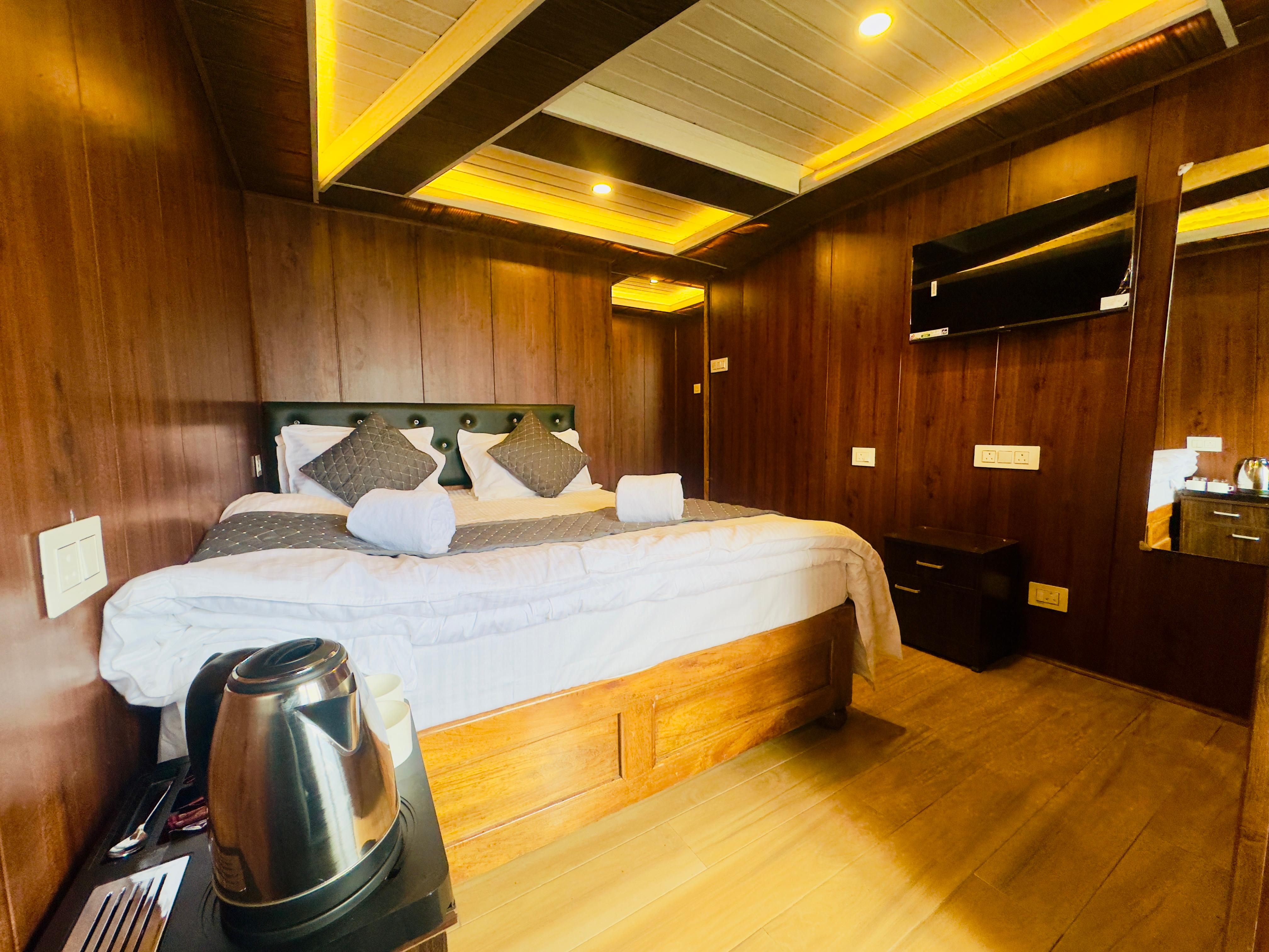 Hotel Mandala - Tap to explore photos