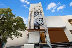 Hotel O Mahakal Temple Formerly Shivangam