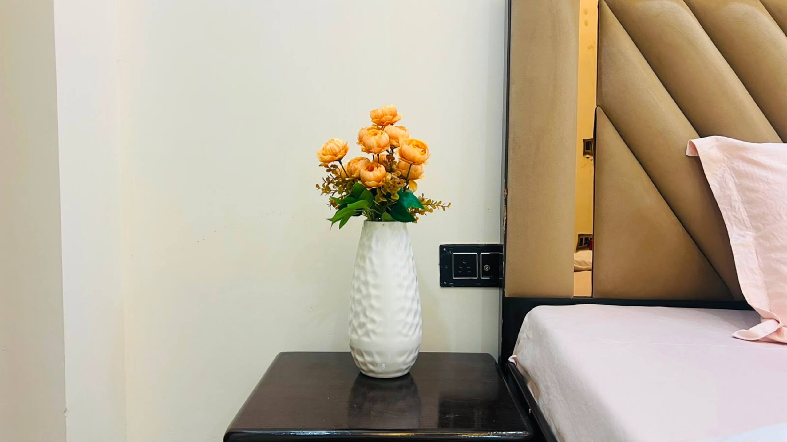 Nestora Living Stay Feel Belong - Tap to explore photos