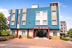 Hotel JR Palace (Free Safe Parking & Near Toran Dwar)