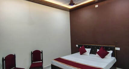 Nidhivan Palace Room Type - Bedroom 2