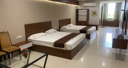 Palm Resort Room Type - Deluxe Room