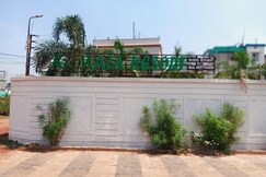 Kamal Resorts