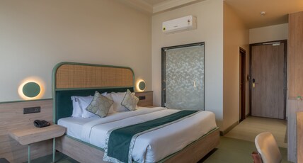 Hotel Highway Prince Room Type - Superior Room