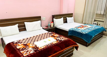 SHRI KAMAL DHAM Room Type - Deluxe Family Room