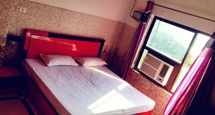 Hotel Grand View Room Type - Classic Room