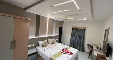 Bumble Bee | Serene Escape with Swimming Pool Room Type - Deluxe AC Rooms