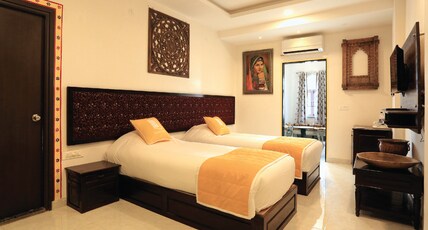 Bloom Boutique | Lake Pichola Room Type - Heritage Twin