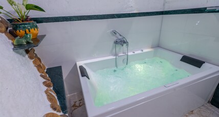 Nirvana Hill Resort Room Type - Lake + Church View Cottage with Jacuzzi