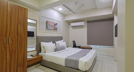 Hotel Shaligram Room Type - Deluxe Room