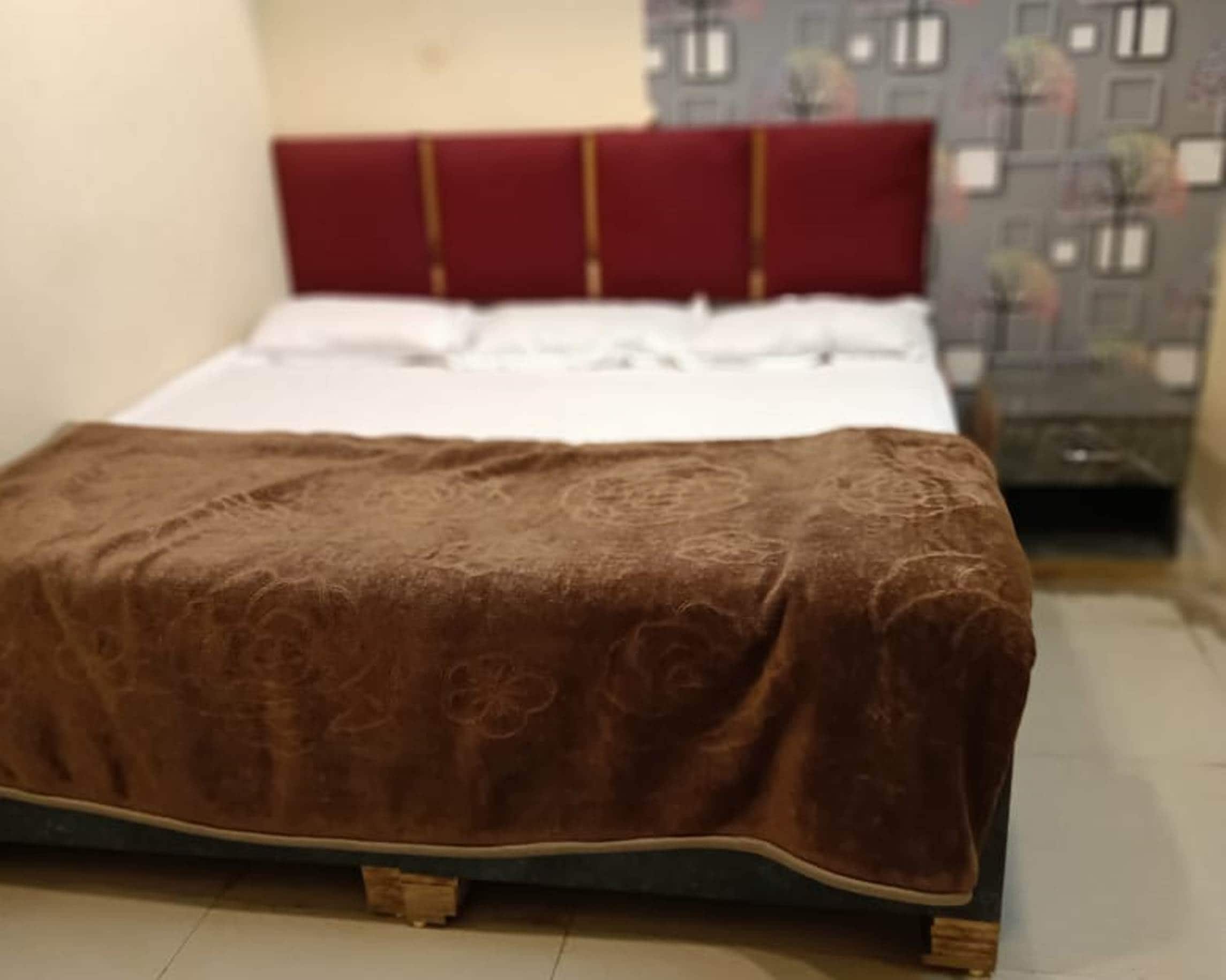 Shree Mahakal Lok Guest House and Restaurant - Tap to explore photos