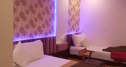 Hotel Shaswat Inn Room Type - Deluxe Ac