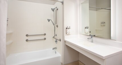Holiday Inn Express Hotel & Suites Athens Room Type - 2 Queen Suite Communications Mobility Accessible Tub Holiday Inn Express Hotel & Suites Athens Room Type - 2 Queen Suite Communications Mobility Accessible Tub