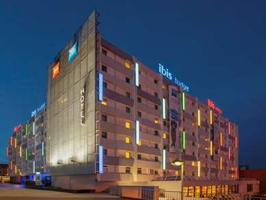 ibis budget - Porte de Bagnolet - Tap to explore photos