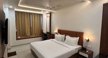 Hotel Sanidhyam Bliss Room Type - SUPER DELUXE ROOM