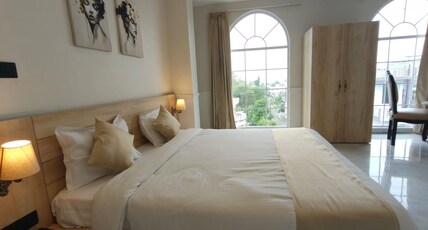 Hotel YJ Manor Room Type - Suit Room With Mussoorie View