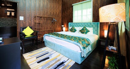 Palm Tree Homes Room Type - Marigold
