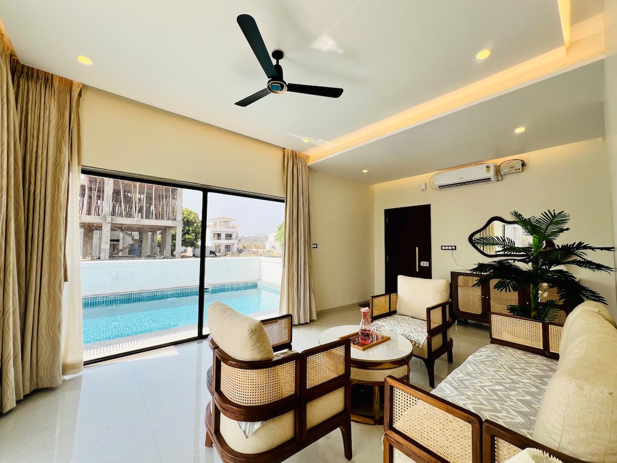 Riverfront 4BHK Pvt Pool terrace Karjat - Tap to explore photos