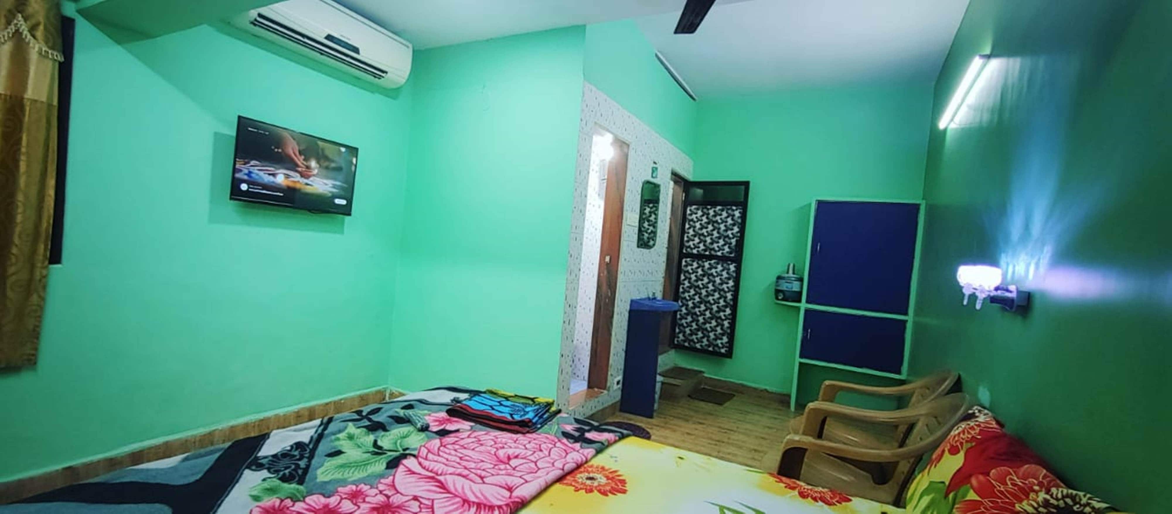 Blue Star Residency, Matheran - Tap to explore photos