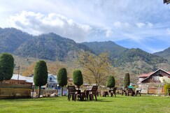 Address of Green Top Resort